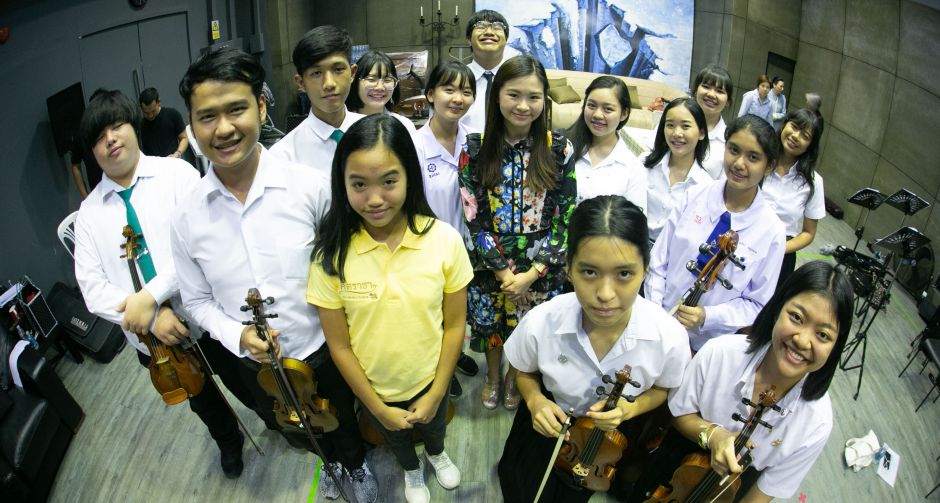 ' คีตราชา โปรมูสิกา จูเนียร์ รียูเนี่ยน คอนเสิร์ต ' 