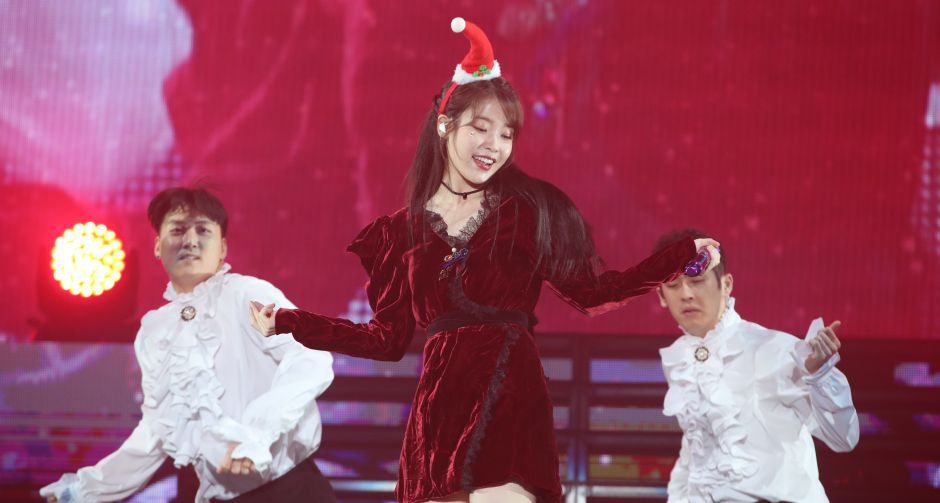 ไอยู สวมมาดแซนตี้ เสกความสุข 3 ชั่วโมงเต็ม ใน 2019 IU Tour Concert (LOVE , POEM) In Bangkok ไทยยูแอนา ฟินเบอร์แรง!!