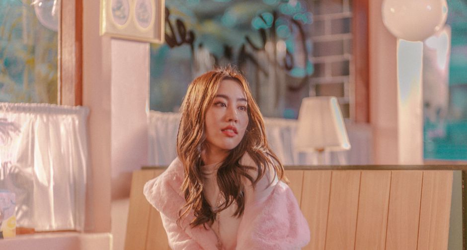"แปม" ส่งความสุขให้แฟนเพลงต่อเนื่อง ด้วยเพลงรักซึ้งที่มากับดนตรีสนุกๆ เต็มเปี่ยม พลังความสดใส "Your Story (แค่หน้าจอ)"  