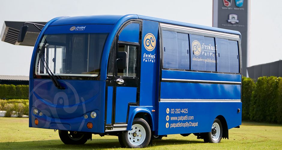 โครงการ ยิ่งให้...ยิ่งได้ ปีที่ 2 มอบรถโมบายร้านภัทรพัฒน์ แด่มูลนิธิชัยพัฒนา