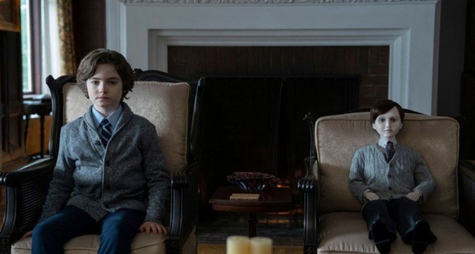 อย่าขัดใจบรามส์ถ้ายังไม่อยากตาย!! Brahms: The Boy II เผยใบปิดไทยสุดสยอง   เตรียมสานต่อปรากฏการณ์ความหลอนตุ๊กตาซ่อนผี