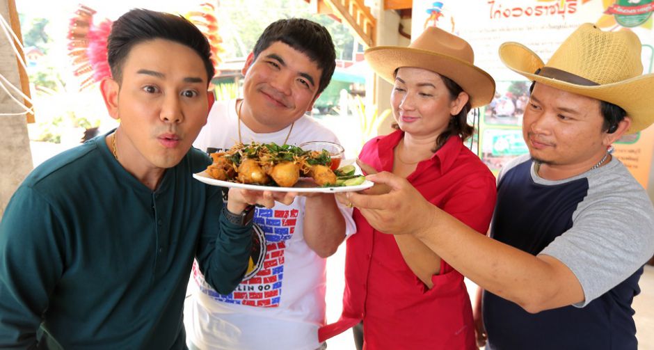 แจ็ค แฟนฉันพาชิมไก่งวง ในรายการ "ครัวลั่นทุ่ง" ช่อง 8