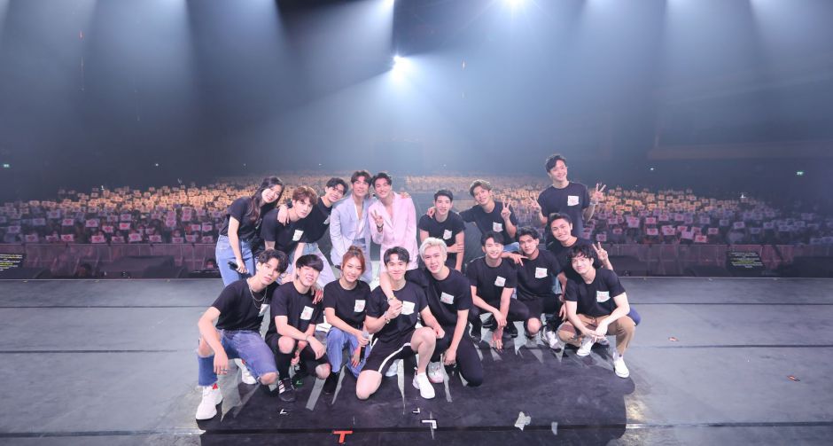 แฟนคลับ สหายธารไทป์ อิ่มหนำโมเม้นต์ แฟนมีตติ้ง  TharnType The Series พร้อมเซอร์ไพร์สข่าวดี Season 2 มาแน่!!!   