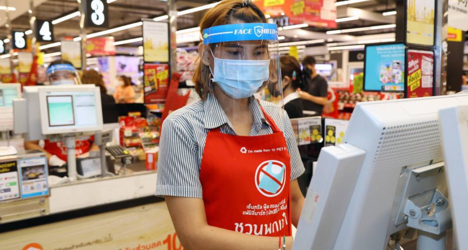 ท็อปส์, แฟมิลี่มาร์ท เสริมมาตรการเข้มปกป้องลูกค้า พนักงาน ปลอดภัยจากโควิด-19