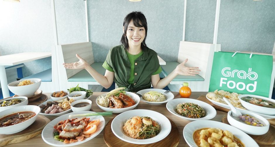 เฌอปราง BNK48 ชวนอุดหนุนร้านค้าคนไทยผ่าน GrabFood  ตะลุยชิม 5 เมนูโปรดจากย่านดังทั่วกรุงเทพฯ