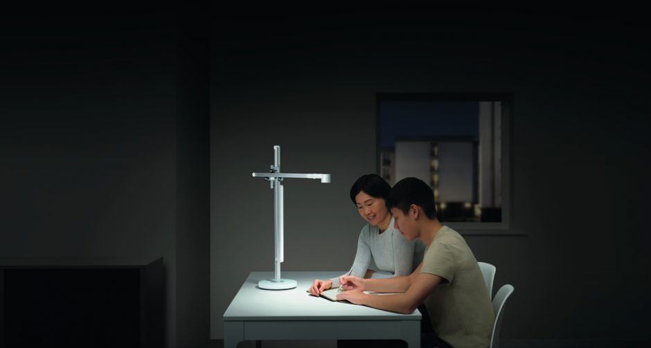 วางขายแล้วในไทย! โคมไฟอัจฉริยะ Dyson Lightcycle  เทคโนโลยี Heat Pipe คงคุณภาพแสงยาวนานถึง 60 ปี พร้อมระบบตรวจวัดเวลา