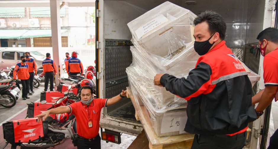 เปิดใจบุรุษไปรษณีย์ ภารกิจช่วง COVID-19 หนึ่งในผู้ช่วยแนวหลังของคนไทย