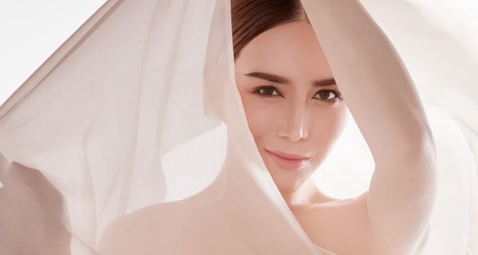 แรงไม่หยุดฉุดไม่อยู่ แอน จักรพงษ์ สตรีข้ามเพศพันล้าน อันดับ 1  สวย รวย เก่ง ที่สุดของไทย   