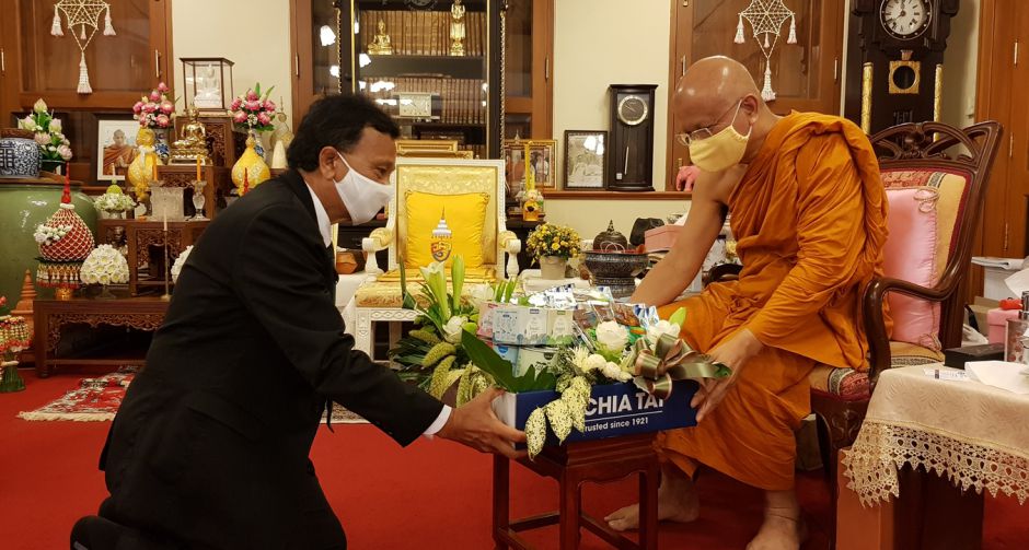 เจียไต๋ ถวายเมล็ดพันธุ์ผักสวนครัว สนับสนุนโครงการพุทธเกษตร เสริมความมั่นคงทางอาหารระดับชุมชน
