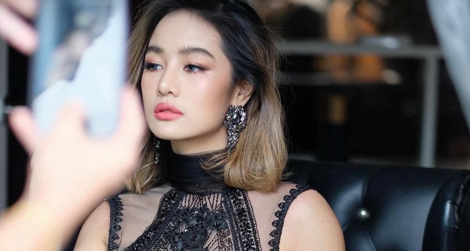 กระแต อาร์สยาม โชว์เชฟสวยเป๊ะหุ่นปัง