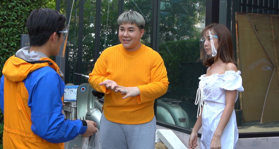 บุ๊กโกะ-ธนัชพันธ์  ชวนคลายเครียด กับรายการ อลวนคนละบ้าน  เวลาดี ห้าโมงเย็น ทุกวันเสาร์ ทางช่อง 9 MCOT HD