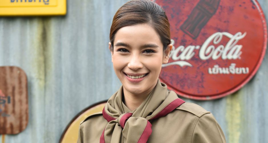 วิว วรรณรท ภูมิใจใส่ชุดเสือป่า หญิงเดียวในเรื่อง
