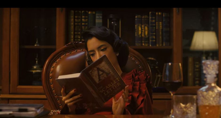 ทำความรู้จักหนังสือ The Scarlet Letter  ในหนัง The Maid