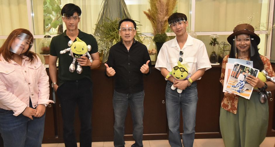 Mini Meet and Greet with เต-ตะวัน และ กัน-อรรถพันธ์