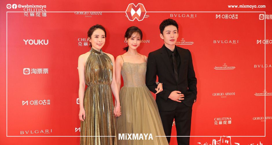 "หลี่หงฉี" "หลี่อี้ถง" นำทีม Love You Forever เดินพรมแดงเปิดตัวในงาน Shanghai International Film Festival