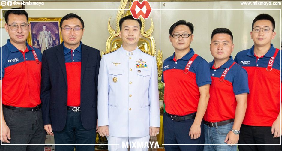 ผู้บริหาร BEST Express  นำทีมร่วมกุศลถวายผ้าพระกฐินพระราชทาน ณ วัดดอนสะแก นนทบุรี