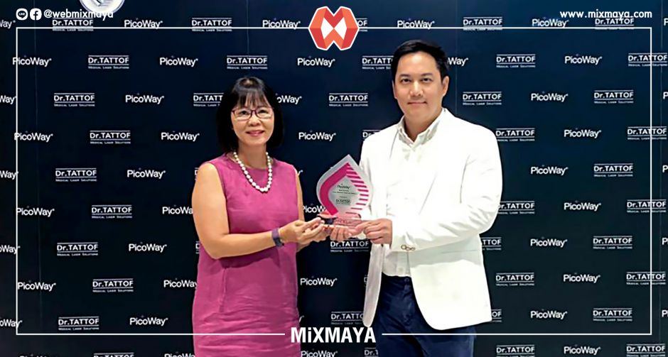 ด็อกเตอร์ แททออฟ รับรางวัลลบรอยสักที่ดีที่สุดในเอเชีย