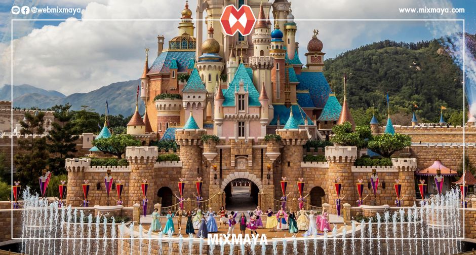 ฮ่องกงดิสนีย์แลนด์ รีสอร์ท ฉลองครบรอบ 15 ปี  พร้อมเปิดตัว Castle of Magical Dreams