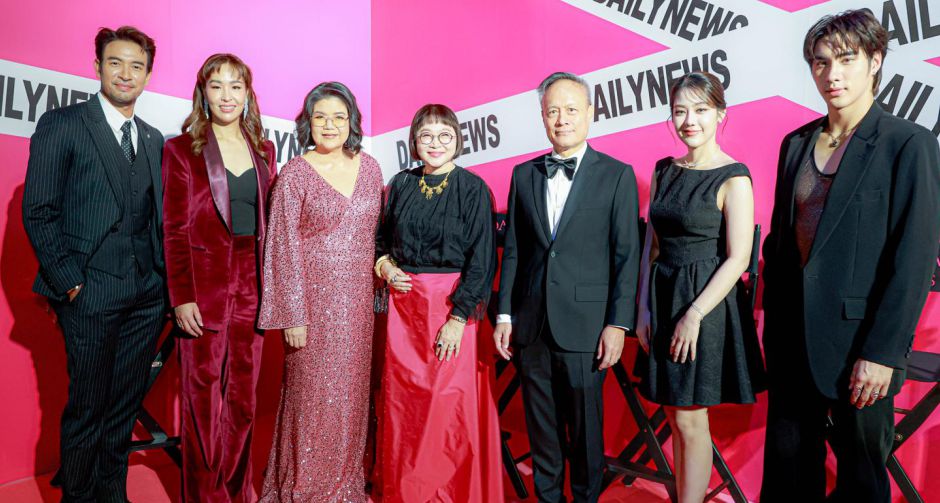 ช่อง 3 ผลงานโดดเด่น!! เดินหน้ากวาด 5 รางวัล จากงาน Dailynews Awards 2024