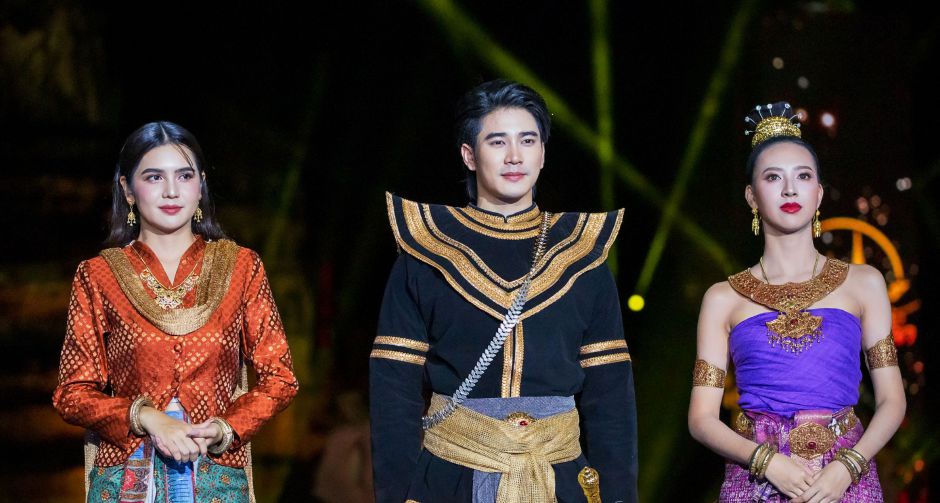 ยูโร สุดตื่นเต้น!! สวมบท พระเจ้าตาก!! ประกบ ปูเป้-ณีร ในงานแสง-สีสุดยิ่งใหญ่พระนครศรีอยุธยา ยอยศยิ่งฟ้า อยุธามรดกโลก