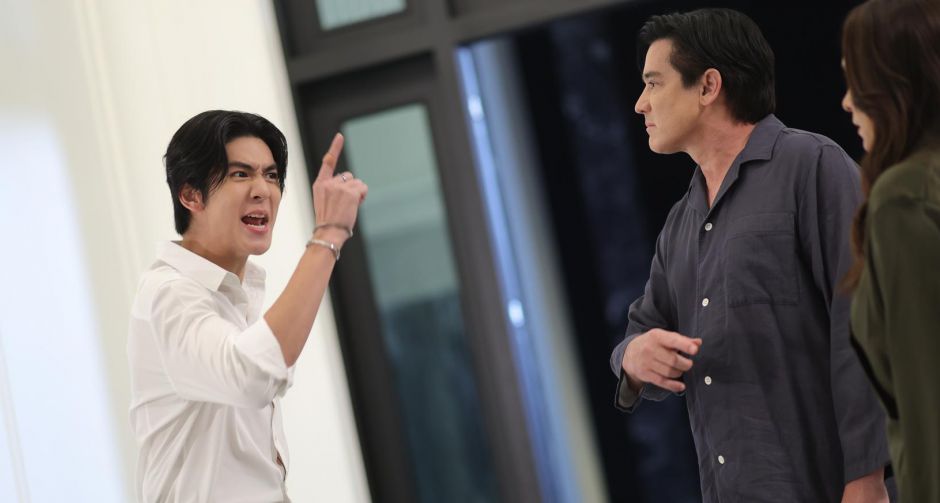 ริว วชิรวิชญ์ ตีบทแตก! สวมคาแรกเตอร์ คิมหันต์ ถูกใจคนดู ใน เมื่อตะวันลับฟ้าก็จะเป็นเวลาของดวงดาว