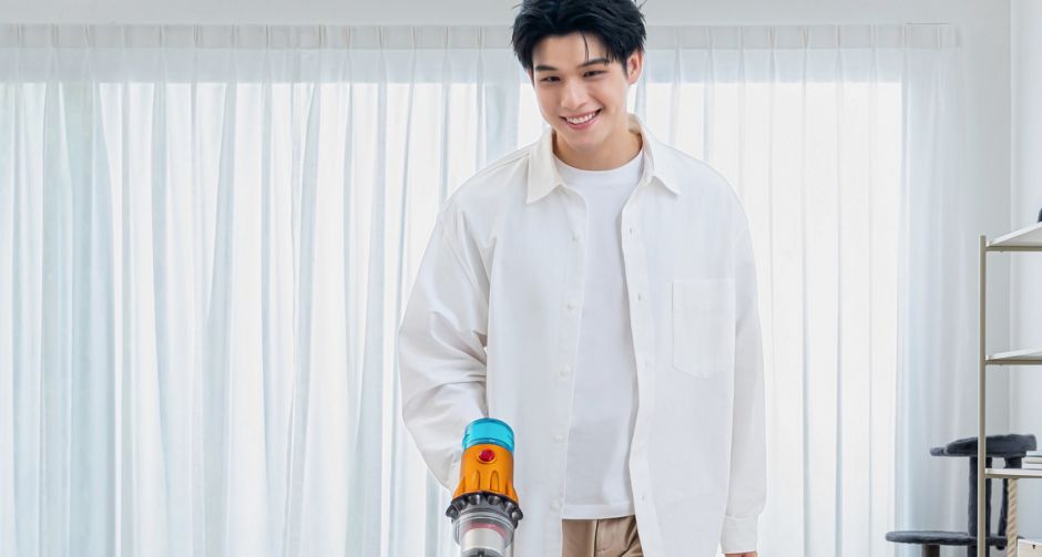 Dyson ประเทศไทยร่วมกับ สกาย วงศ์รวี เผยเทคโนโลยีล่าสุดจาก Dyson ที่ทำให้การทำความสะอาดบ้าน ง่ายกว่าที่เคย