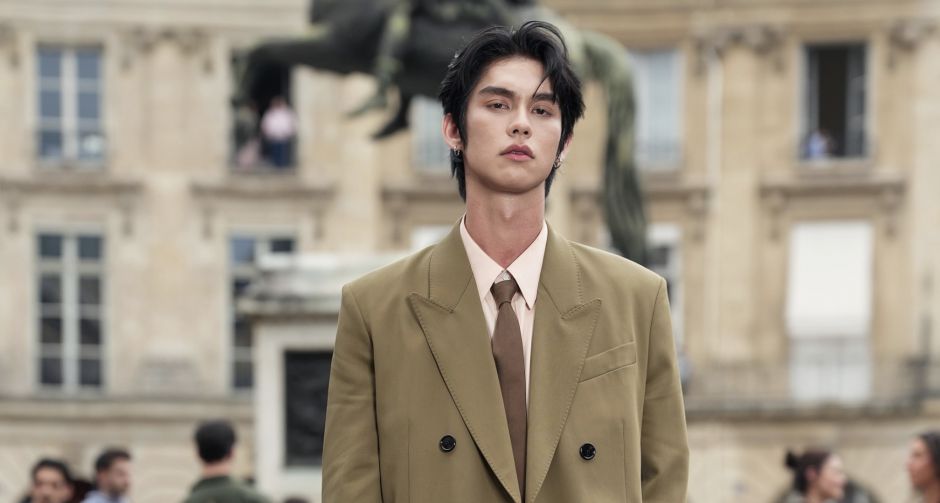 เผยภาพ ไบร์ท วชิรวิชญ์ ร่วมชมแฟชั่นโชว์ของแบรนด์ AMI Paris คอลเลกชัน Spring-Summer 2026 ที่เปี่ยมไปด้วยความมีชีวิตชีวา
