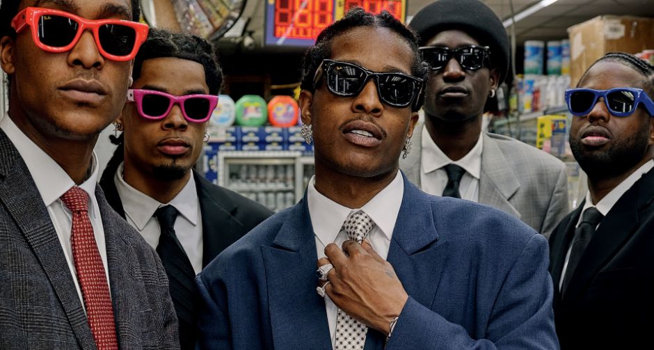A$AP Rocky จับมือกับ Ray-Ban เปิดตัว Wayfarer Puffer การผสานศิลปะ วัฒนธรรม และสไตล์อย่างไร้ขีดจำกัด