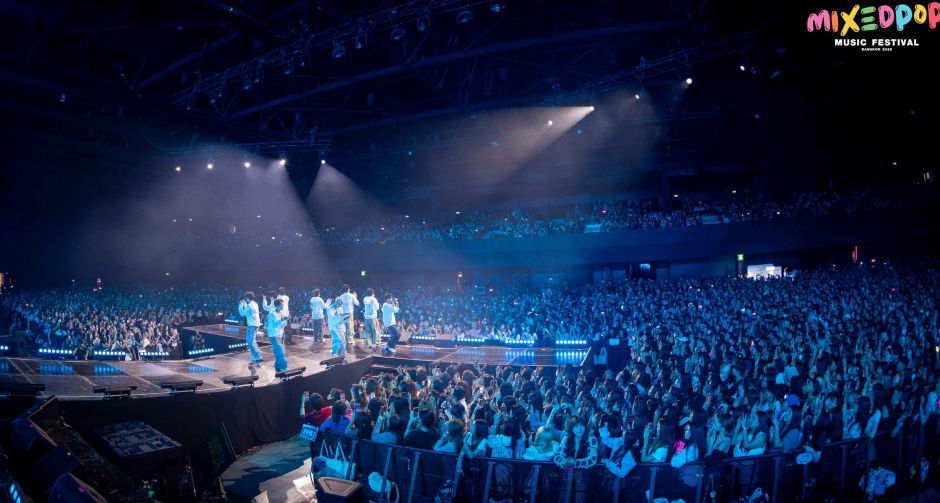 จุดพลุฉลอง MIXEDPOP MUSIC FESTIVAL BANGKOK 2025 ทำถึงรวมไอดอล T-POP ระเบิดเวทีจนขึ้นเทรนด์อันดับ 1