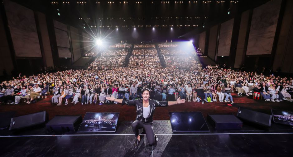 หล่อ แรร์แบบไม่มีใครแทนได้! จูจีฮุน เปิดมุมขี้เล่น สายเปย์ใจดี เซอร์วิสฉ่ำ! 2025 JU JI HOON Asia Tour Fanmeeting