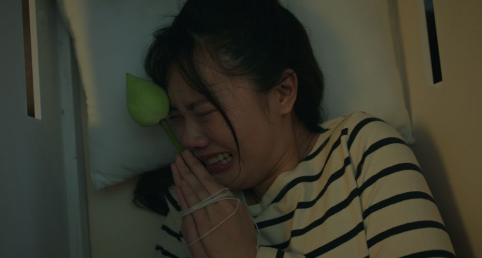 เรื่องย่อ EP.2 RUNAWAY หนีไปก็ตายเปล่า เปิดมิติใหม่ของความสัมพันธ์ เมื่อความหลอนมาพร้อมกับความรัก