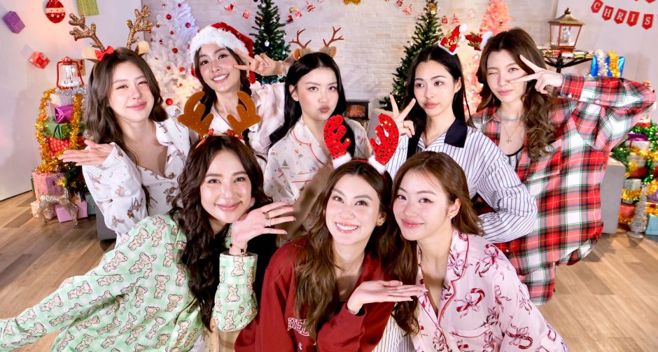 นัดเจอหน้าจอ! ส่งท้ายปีสุดอบอุ่นกับ New Year Pajama Party ชวน 8 สาวจากซีรีส์แซฟฟิก แฉโมเมนต์สุดฮาในปาร์ตี้ชุดนอน