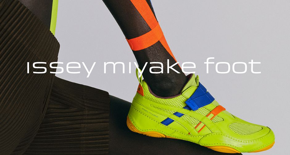 ครั้งแรกของการคอลแลบระดับโลก ASICS จับมือ MIYAKE DESIGN STUDIO (MDS) เปิดตัวรองเท้ารุ่น HYPER TAPING