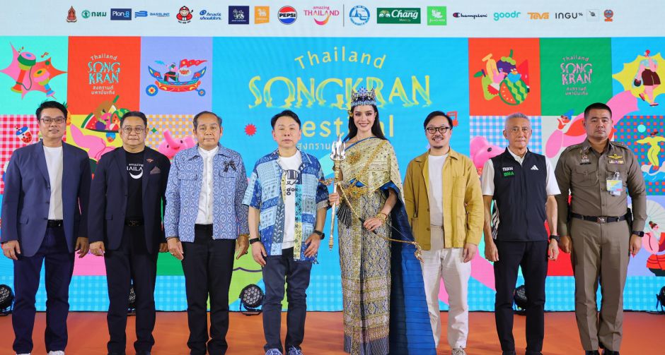 สวยสะกดโลก! โอปอล สุชาตา Miss World 2025 แปลงโฉมเป็นนางสงกรานต์รากษสเทวี เปิดปรากฏการณ์สงกรานต์เซ็นทรัล