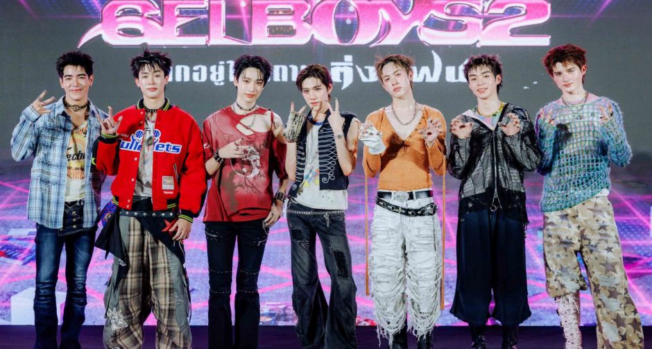 GELBOYS 2 สร้างปรากฏการณ์สยามแตก ทุกด้อมแห่ร่วมงานเปิดตัว 6 หนุ่มเจลบอย ปะทะ ตัวท๊อป T-POP พีพี กฤษฏ์ เน็กซ์ อองรี 