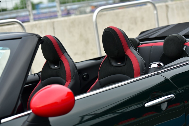 MINI JCW Convertible 2018