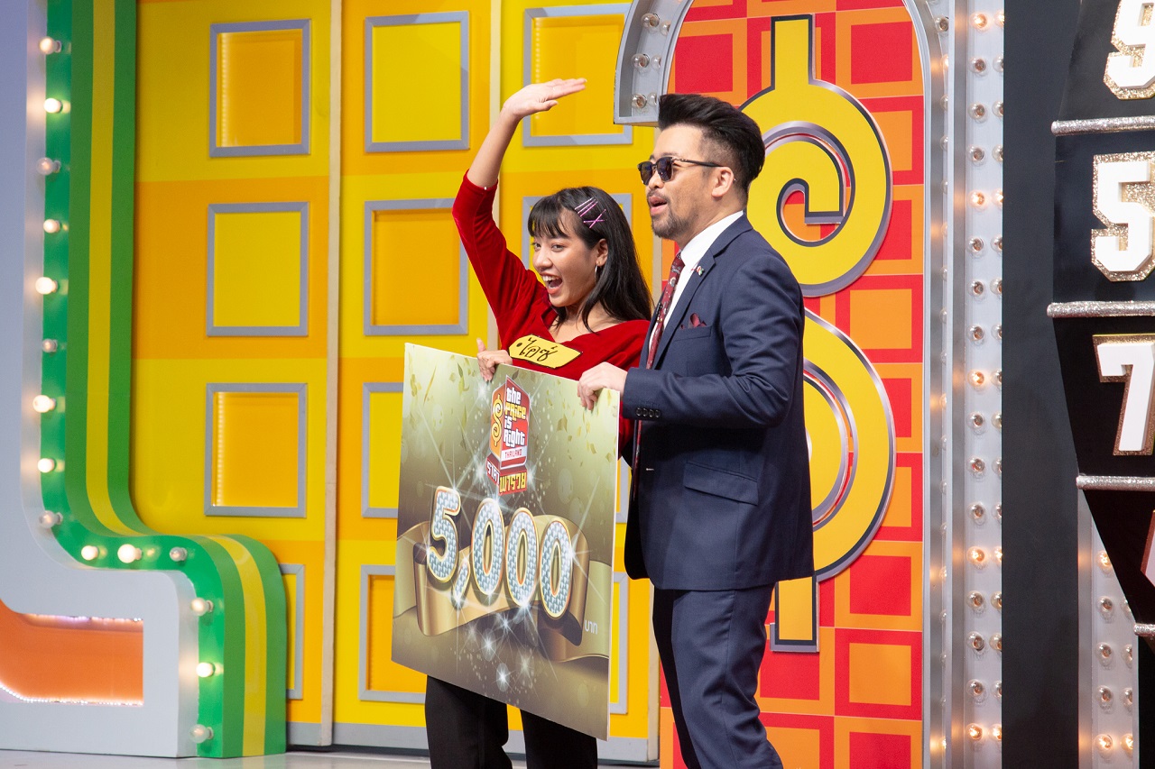 “น้าเน็ก” พิธีกรสุดป๋า พากวาดรางวัลกลับบ้านแบบไม่รู้เรื่อง