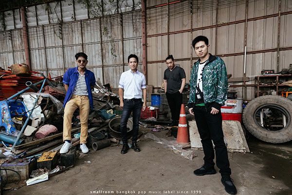 TATTOO COLOUR ปล่อย MV "รองเท้าเก่า"