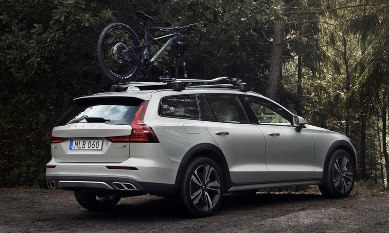 Volvo V60 Cross Country 2019 ใหม่