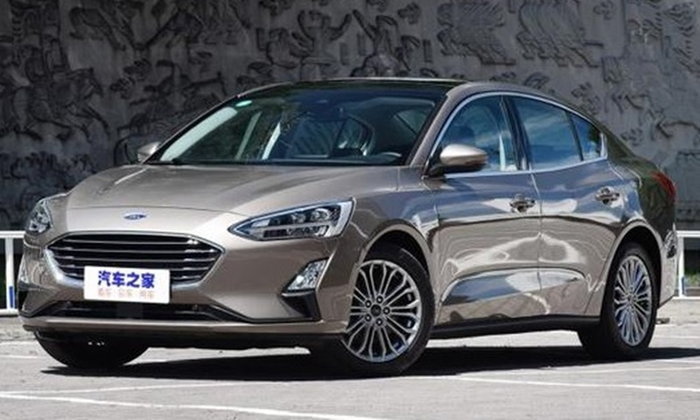 Ford Focus 2019 ใหม่ ทั้งโฉม 4 ประตูและ 5 ประตู