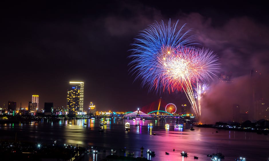 5 สถานที่เคาท์ดาวน์สู่ปี 2019 ตามแบบฉบับคนเมือง